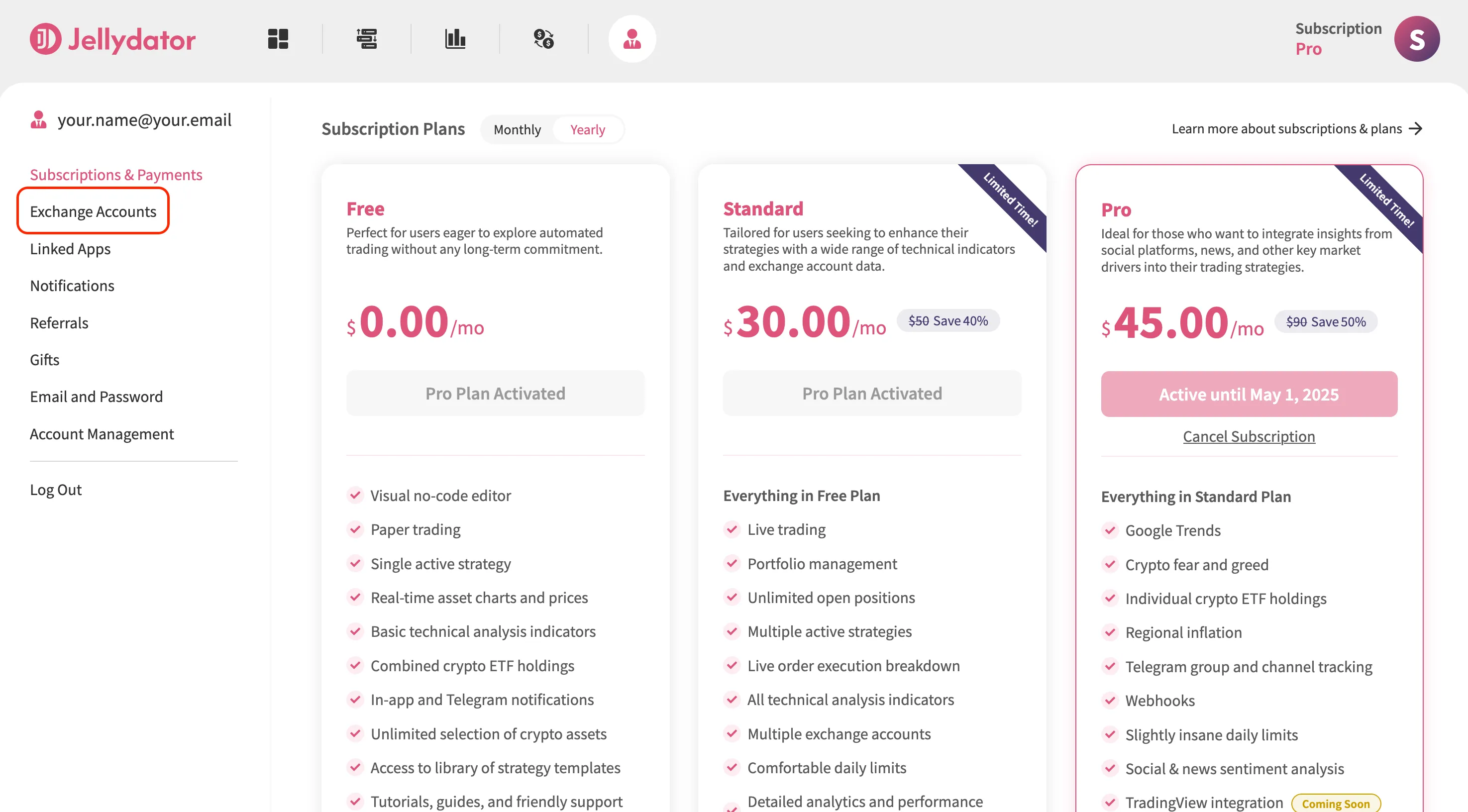 The Jellydator platform with the exchange accounts button highlighted.